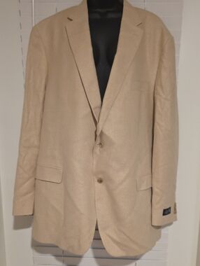 Vintage 100% Silk Hart Schaffner Marx  Two-Button Sport Coat